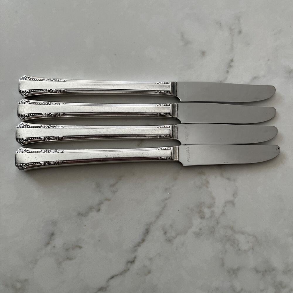 Rogers Oneida Del Mar French Hollow Grille Knife Silver Plated set of 4, 8-1/4in